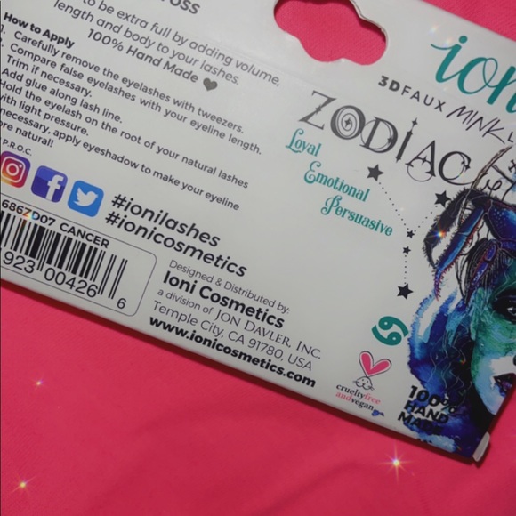 🤍5/$25 🖤 loni Cosmetics 3D Faux Mink  Cancer Wispy Crisscross Lashes - Picture 3 of 3